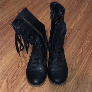 Black combat boots size 8